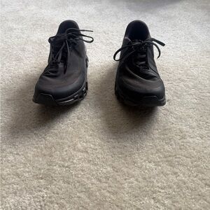 On Cloud Monster (special edition) Running Women's Black Sneakers